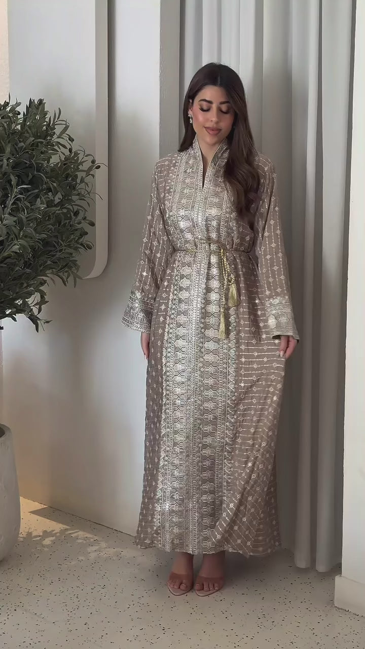 ✨ Emirati Luxury Abaya